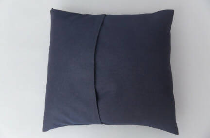 The Diamond Pillow - Blue