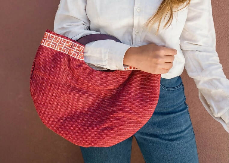 Half Moon Clutch in Red