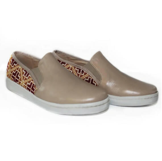 Slip-On Sneaker - Tan