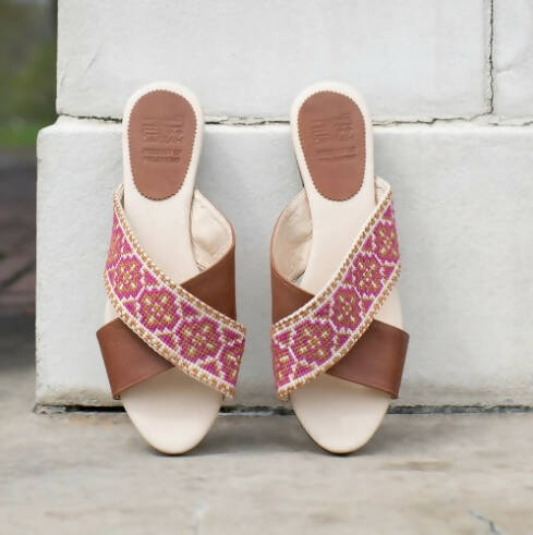 Tatreez Cross Sandal - Berry